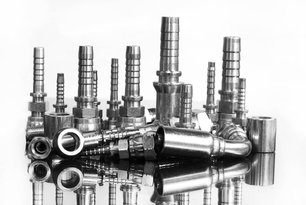 hydraulic fitting connections for the oil industry